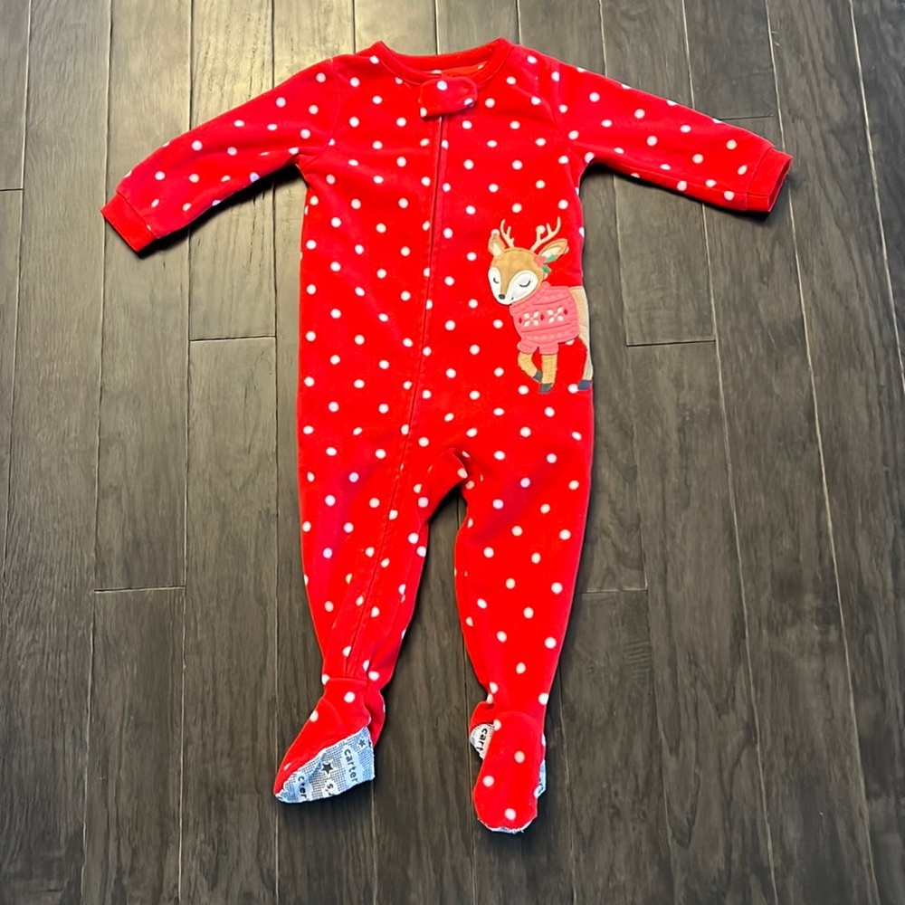 Carter’s Reindeer Pajamas (Size 12M)